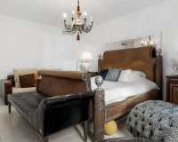 Resale - apartment - Marbella - Puerto Banús