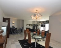 Resale - apartment - Marbella - Puerto Banús