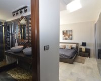Resale - apartment - Marbella - Puerto Banús