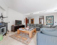 Resale - apartment - Marbella - Puerto Banús