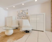 Resale - apartment - Marbella - Puerto Banús