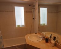 Resale - apartment - Marbella - Puerto Banús