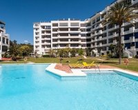 Resale - apartment - Marbella - Puerto Banús