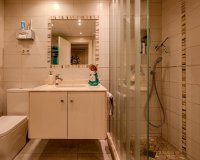 Resale - apartment - Marbella - Puerto Banús