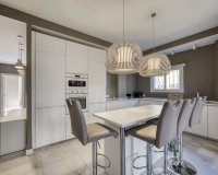 Resale - apartment - Marbella - Puerto Banús