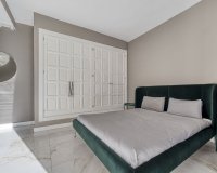 Resale - apartment - Marbella - Puerto Banús