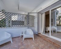 Resale - apartment - Marbella - Puerto Banús