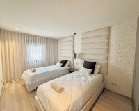 Resale - apartment - Marbella - Puerto Banús
