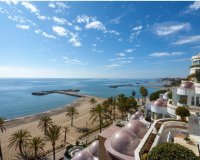 Resale - apartment - Marbella - Puerto Banús