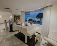 Resale - apartment - Marbella - Puerto Banús