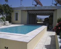 Resale - apartment - Marbella - Puerto Banús