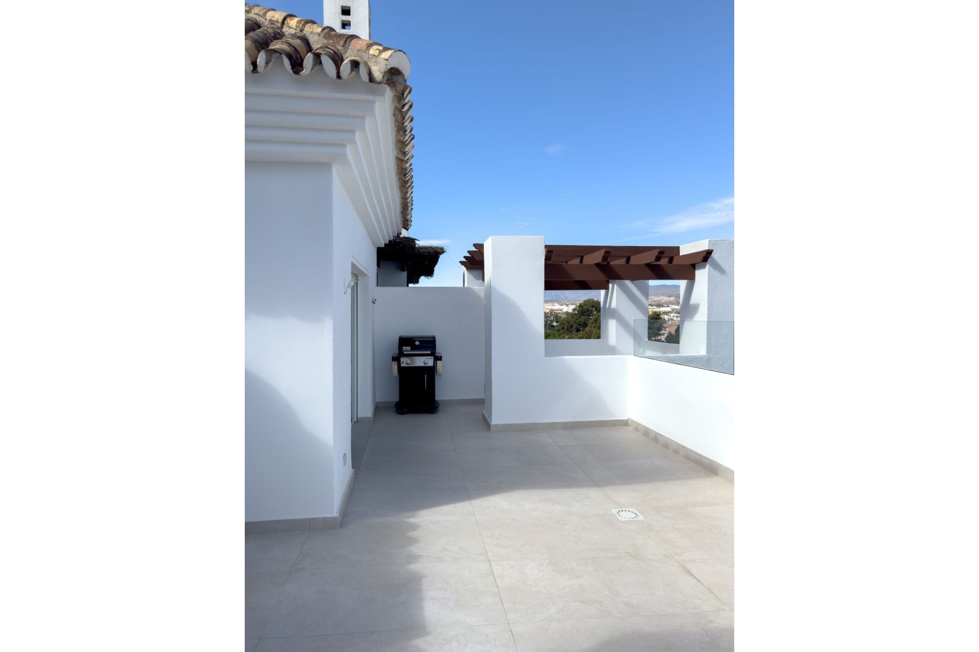Resale - apartment - Marbella - Puerto Banús
