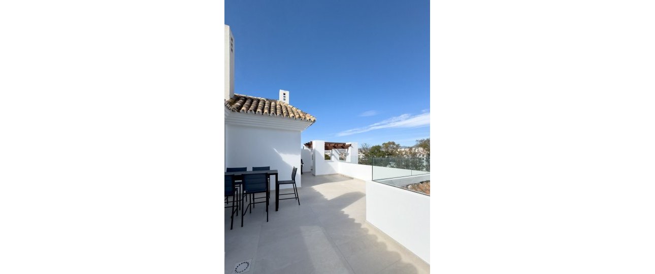 Resale - apartment - Marbella - Puerto Banús