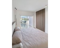 Resale - apartment - Marbella - Puerto Banús