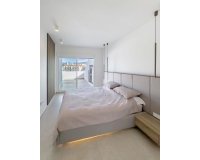 Resale - apartment - Marbella - Puerto Banús