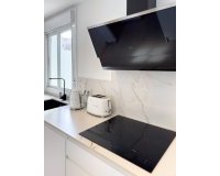 Resale - apartment - Marbella - Puerto Banús