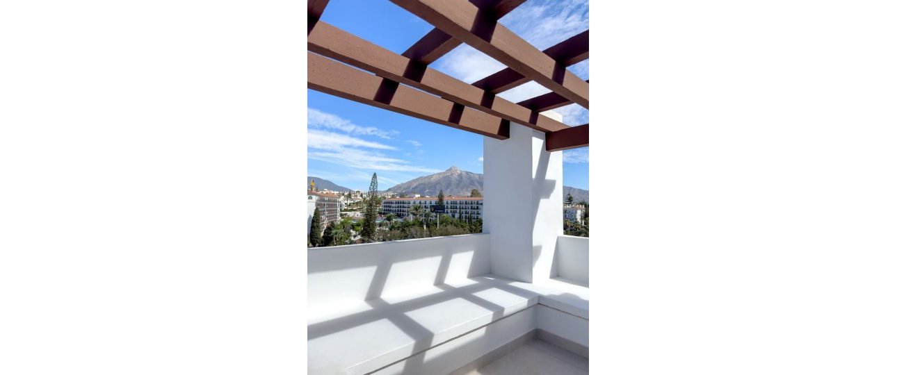 Resale - apartment - Marbella - Puerto Banús