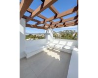 Resale - apartment - Marbella - Puerto Banús