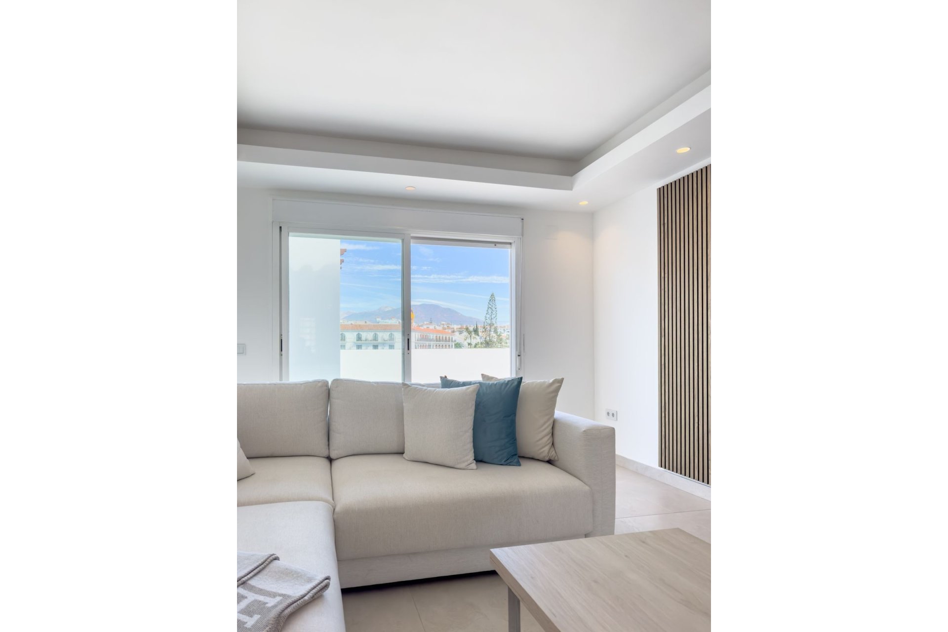 Resale - apartment - Marbella - Puerto Banús