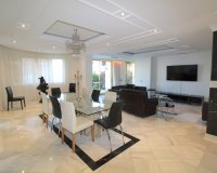 Resale - apartment - Marbella - Puerto Banús