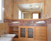 Resale - apartment - Marbella - Puerto Banús