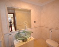 Resale - apartment - Marbella - Puerto Banús