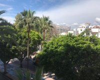 Resale - apartment - Marbella - Puerto Banús
