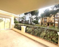 Resale - apartment - Marbella - Puerto Banús