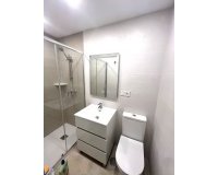 Resale - apartment - Marbella - Puerto Banús