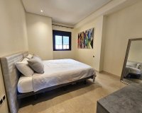 Resale - apartment - Marbella - Puerto Banús