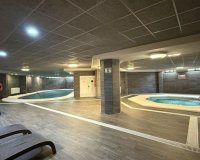 Resale - apartment - Marbella - Puerto Banús