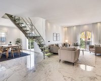 Resale - apartment - Marbella - Puerto Banús