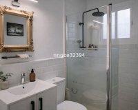 Resale - apartment - Marbella - Puerto Banús