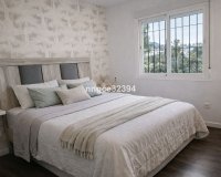 Resale - apartment - Marbella - Puerto Banús