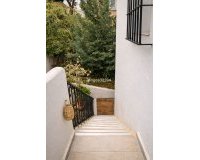 Resale - apartment - Marbella - Puerto Banús