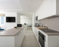 Resale - apartment - Marbella - Puerto Banús