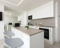 Resale - apartment - Marbella - Puerto Banús