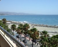 Resale - apartment - Marbella - Puerto Banús