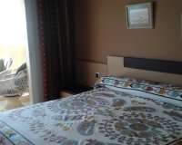 Resale - apartment - Marbella - Puerto Banús