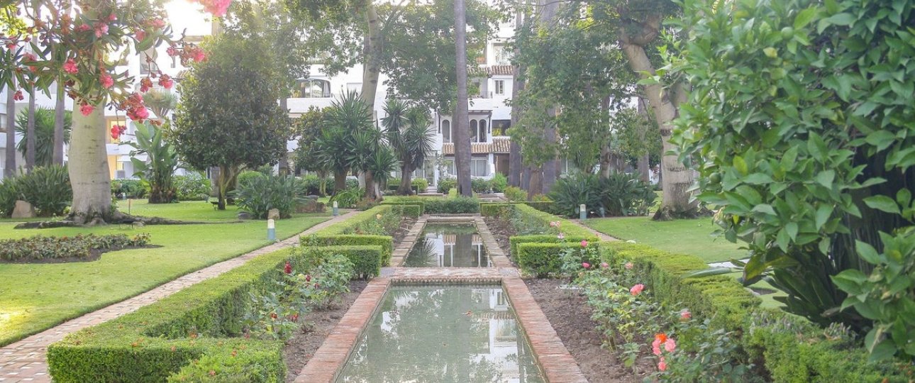 Resale - apartment - Marbella - Puerto Banús