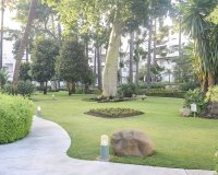 Resale - apartment - Marbella - Puerto Banús