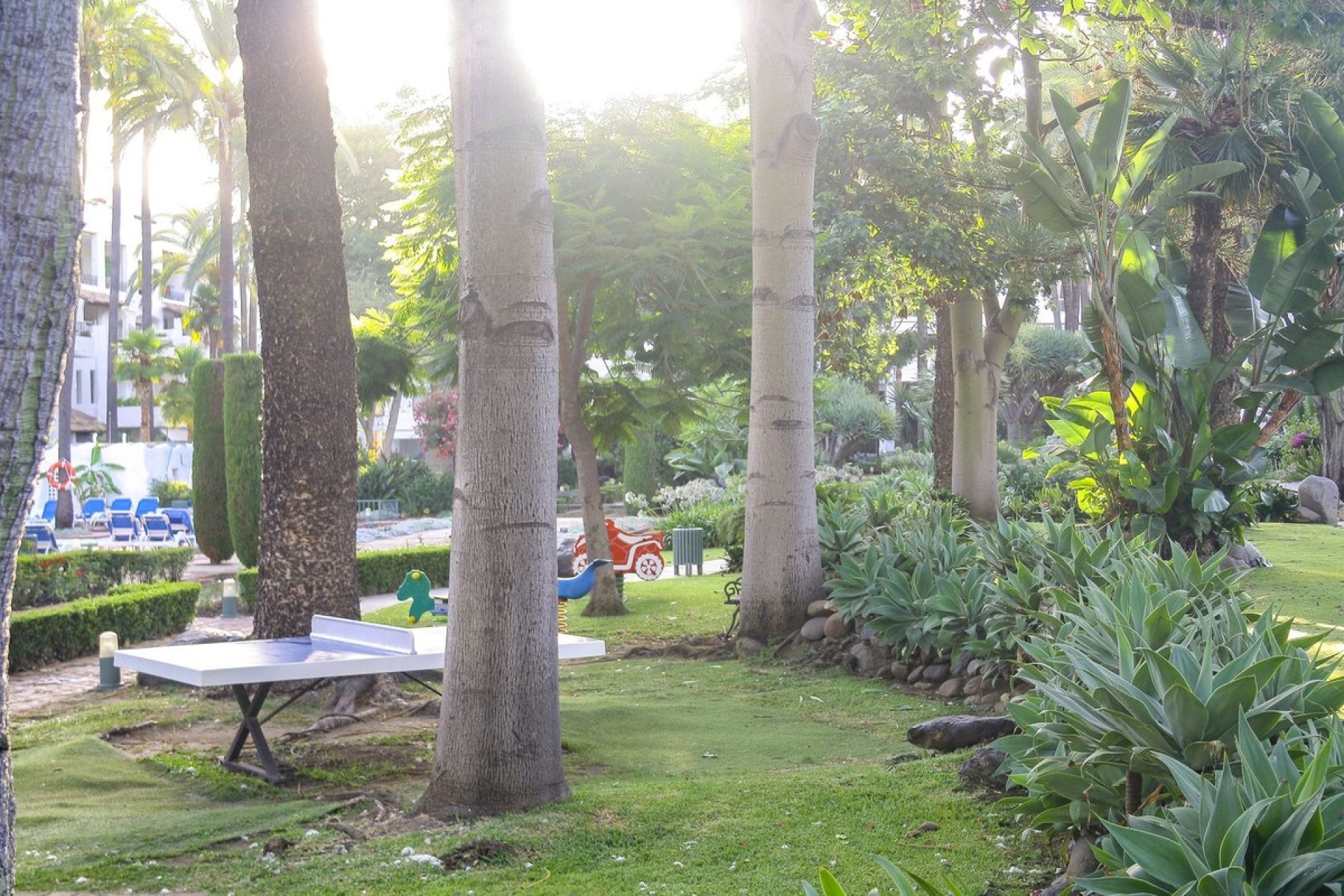 Resale - apartment - Marbella - Puerto Banús