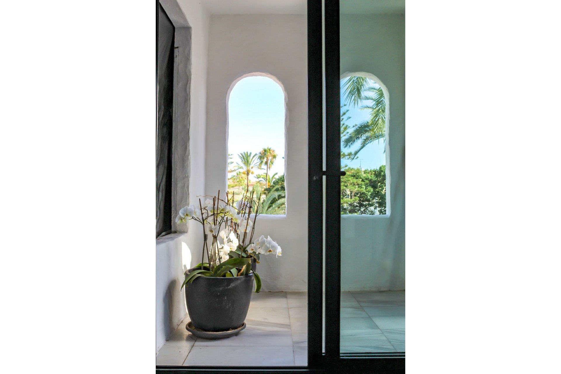 Resale - apartment - Marbella - Puerto Banús