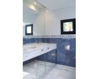 Resale - apartment - Marbella - Puerto Banús