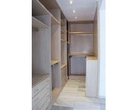 Resale - apartment - Marbella - Puerto Banús