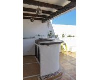 Resale - apartment - Marbella - Puerto Banús