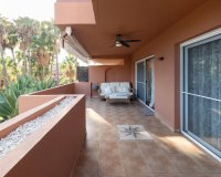 Resale - apartment - Marbella - Puerto Banús