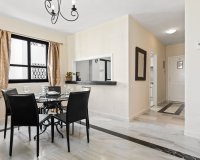 Resale - apartment - Marbella - Puerto Banús