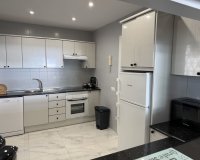 Resale - apartment - Marbella - Puerto Banús