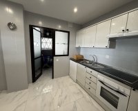 Resale - apartment - Marbella - Puerto Banús